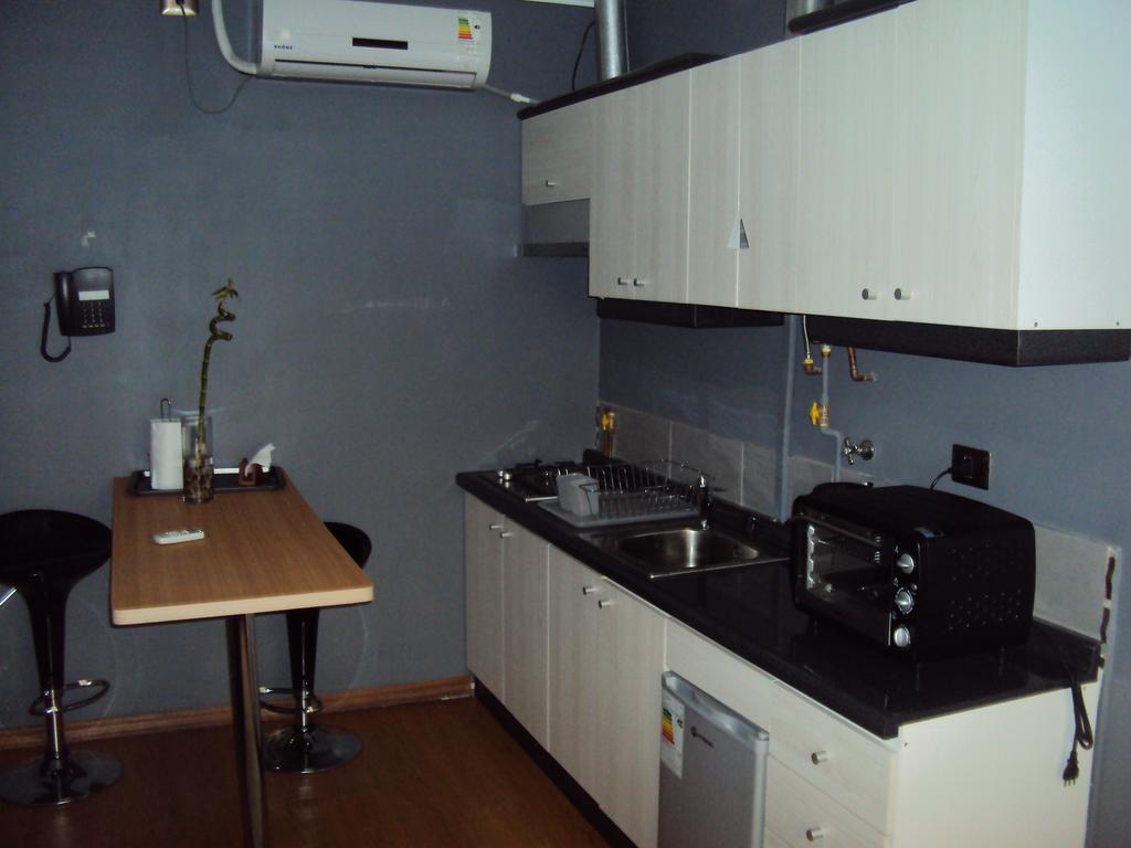 Chillán Apart Hotel Cancura חדר תמונה